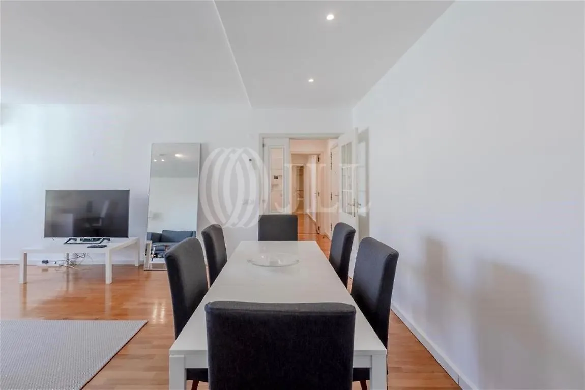 Boutique Apartment - 2 Bedroom - Lisbon City Center