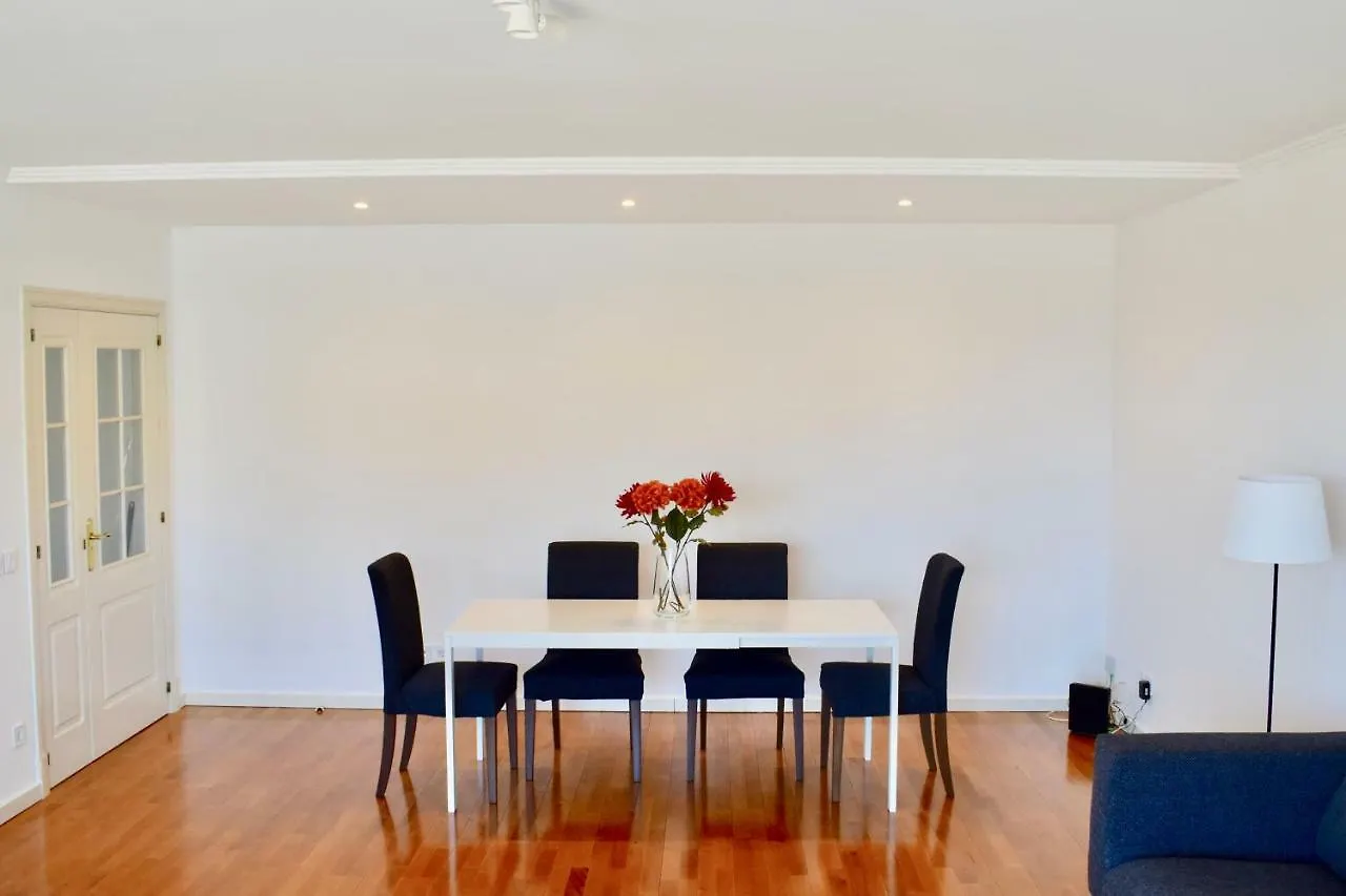 Boutique Apartment - 2 Bedroom - Lisbon City Center